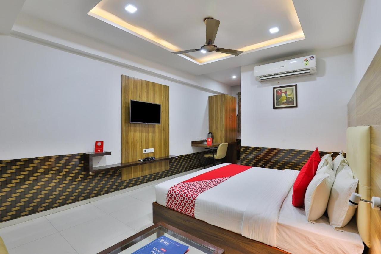 Collection O15862 Hotel The Grand Krishna Gandhinagar Zewnętrze zdjęcie