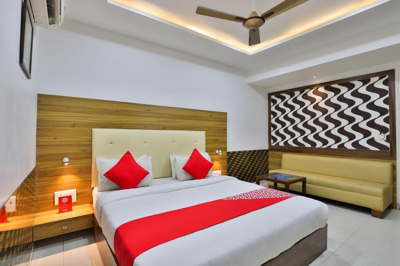 Collection O15862 Hotel The Grand Krishna Gandhinagar Zewnętrze zdjęcie